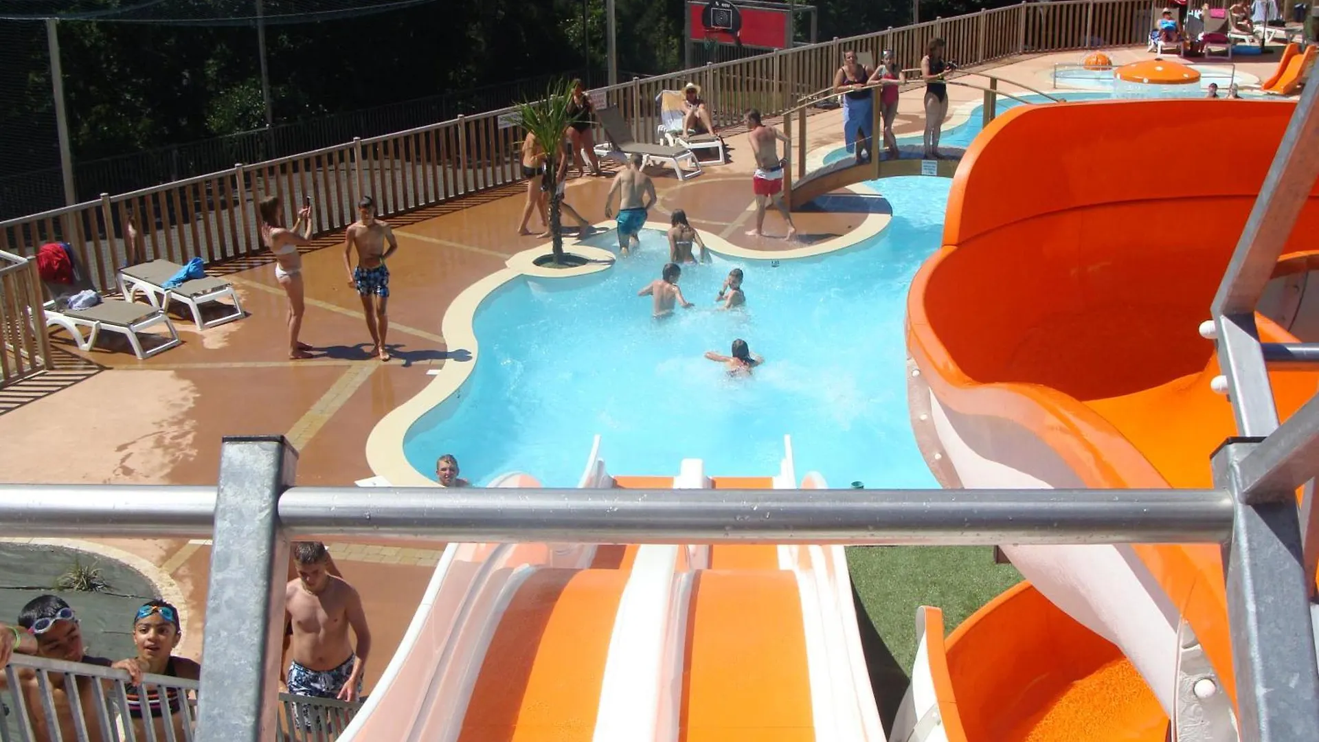 Camping Le Panoramic - Maeva Binic