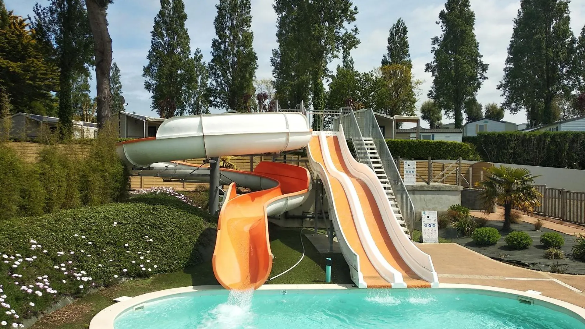 Camping Le Panoramic - Maeva Binic 4*,