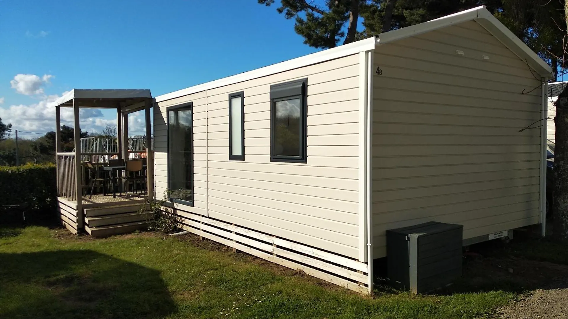 Camping Le Panoramic - Maeva Binic 4*,  France